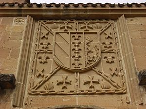 Archivo:Escudo de Armas de la Divisa en la Ermita de Santa María de La Piscina