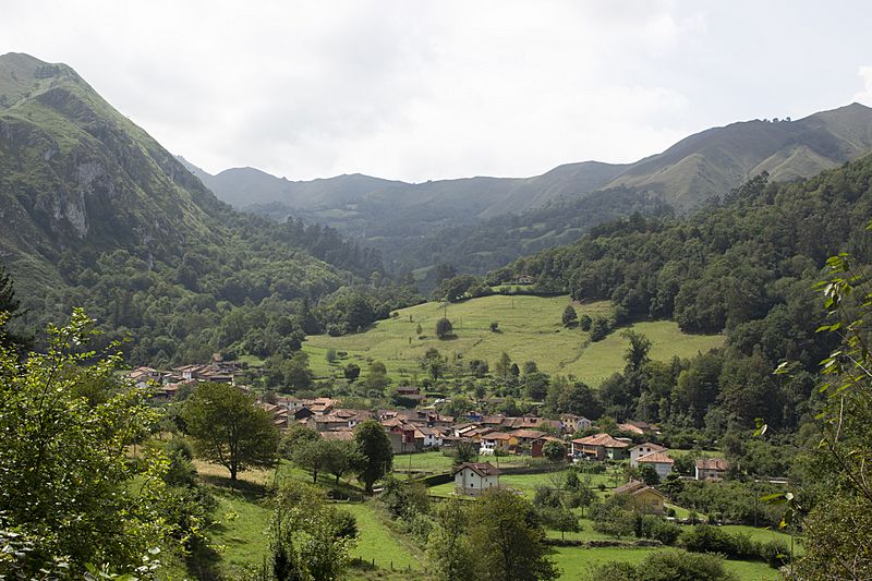 Espinaredo (Piloña, Asturias)