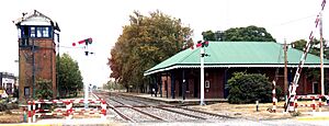 Archivo:Estacion de trenes empalme villa constitucion