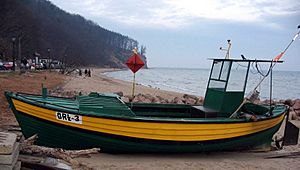Archivo:Fishing boat ORL-3 Gdynia Poland 2003 ubt
