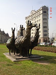 Lima, Paseo de los héroes navales 1.jpg