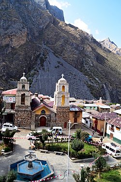 Main plaza, Huancaya, Peru.jpg