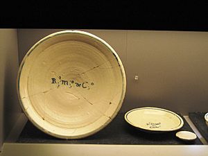 Archivo:Monasterio de Carracedo Ceramica
