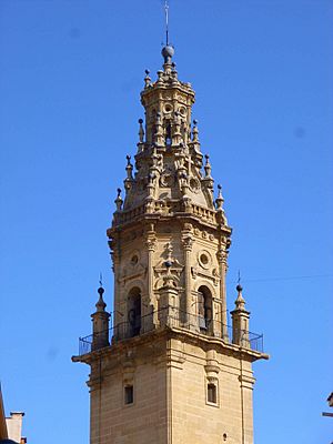 Archivo:Oyón - Iglesia de Santa María de la Asunción 02